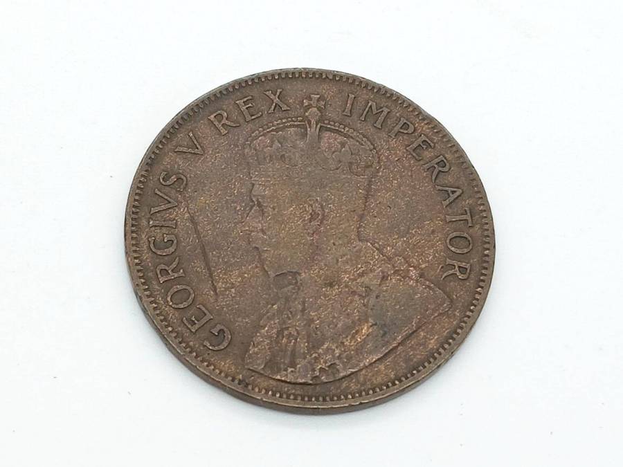 Vintage Coins 1934 South Africa 1d and 1961 Half Cent and 1989 UAE 1 Dirham coin job lot