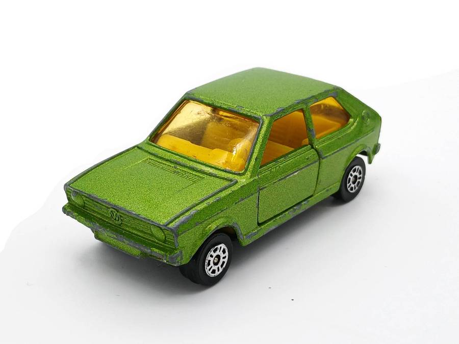 Corgi Juniors Volkswagen VW Polo Metallic Green