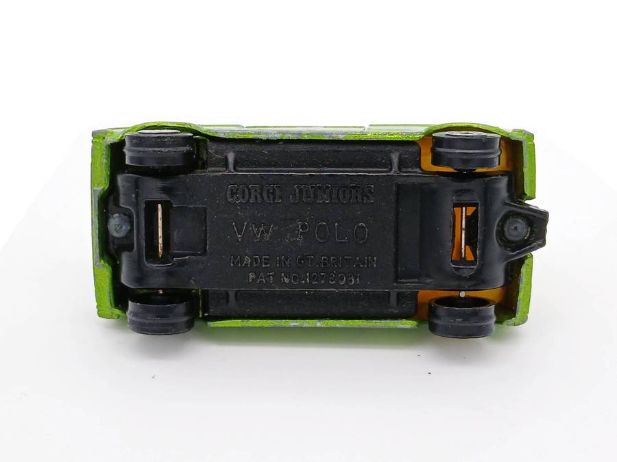 Corgi Juniors Volkswagen VW Polo Metallic Green