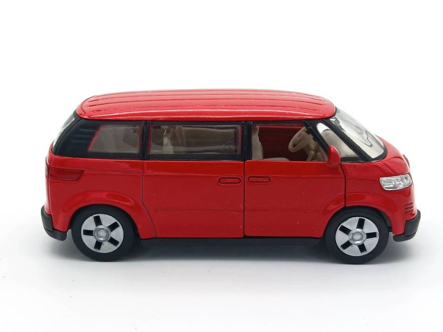 Welly Volkswagen VW 2001 Microbus 1/36