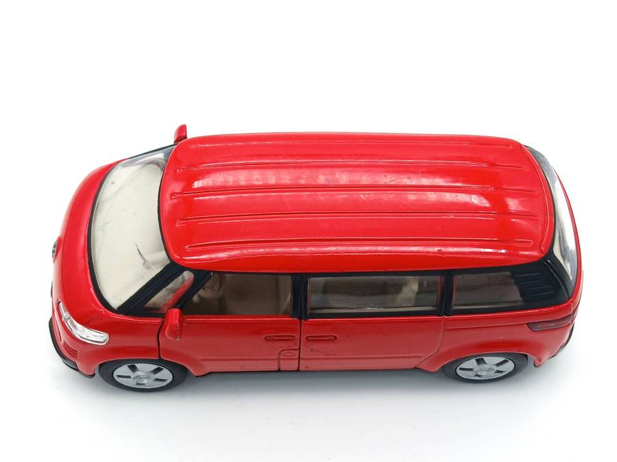 Welly Volkswagen VW 2001 Microbus 1/36