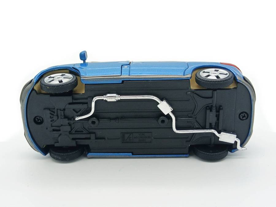 Hongwell Volkswagen VW 2001 Microbus 1/34