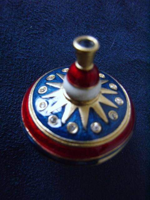 Estee Lauder Spinning Top Solid Perfume Holder