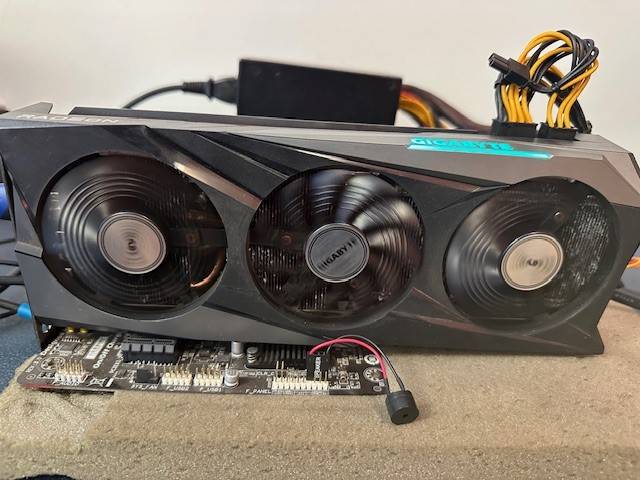 Gigabyte Radeon RX 6700 XT GAMING OC 12G Graphics Card