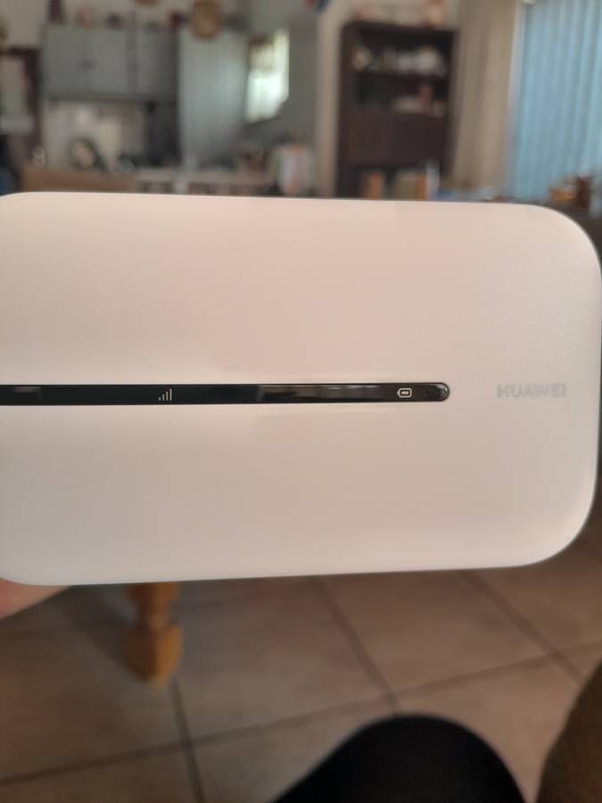 Huawei pocket router