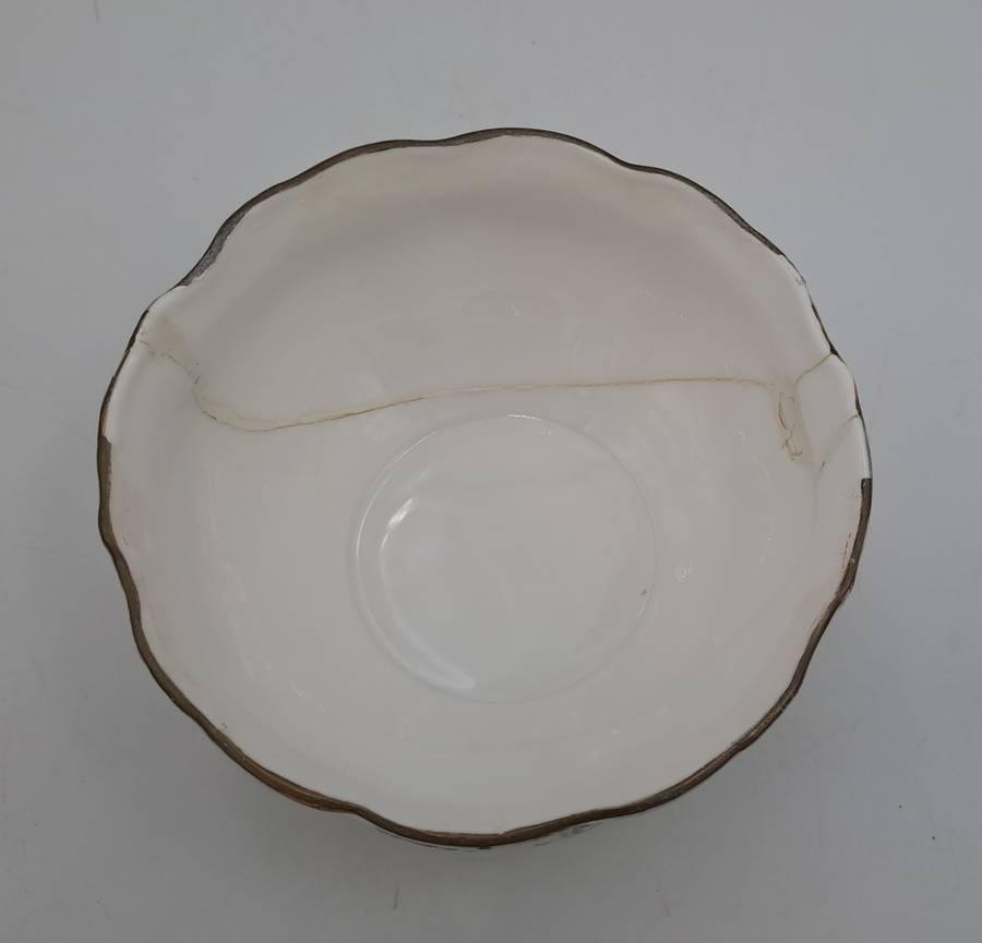 Vintage Royal Albert Tea TRANQUILLITY Tea Sugar Bowl -(BADLY CRACKED AND REPAIRED)