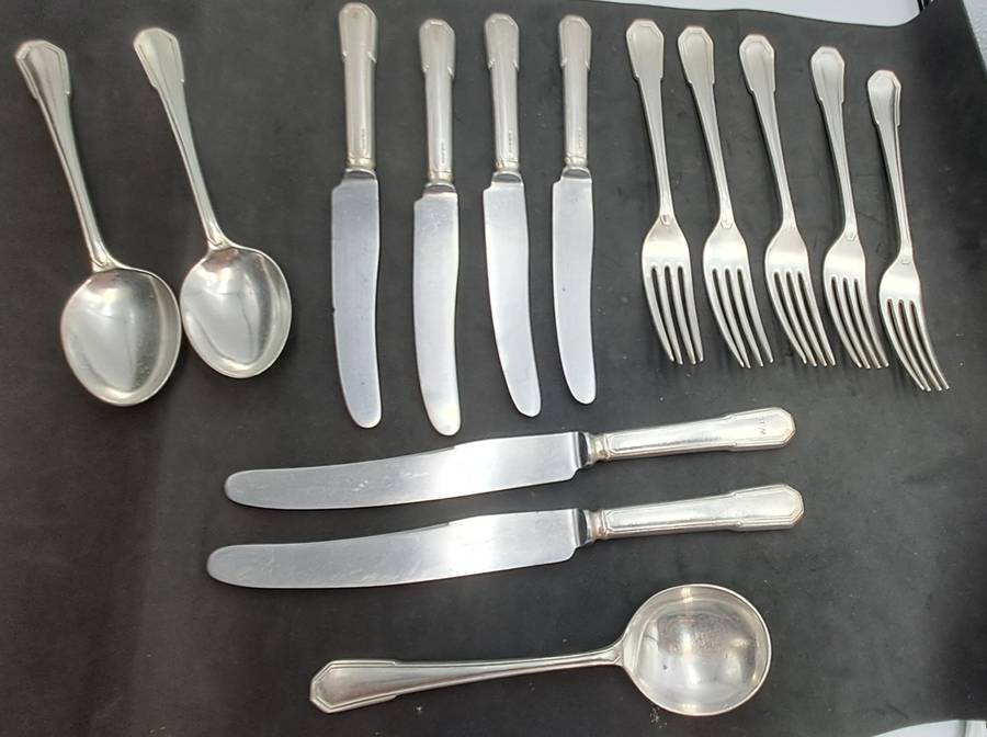 14 Vintage Gladwin Ltd. Embassy A1 Silverplate Cutlery Pieces  Rd.no.782376 Made in England