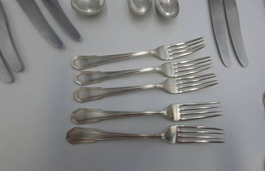 14 Vintage Gladwin Ltd. Embassy A1 Silverplate Cutlery Pieces  Rd.no.782376 Made in England