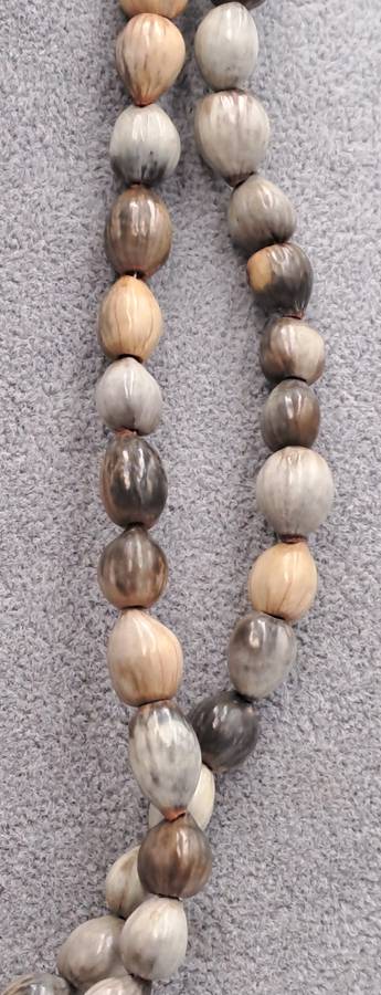 Vintage seed Bead Necklace 112cm with Matching Bracelet with Memory Wire -63cm