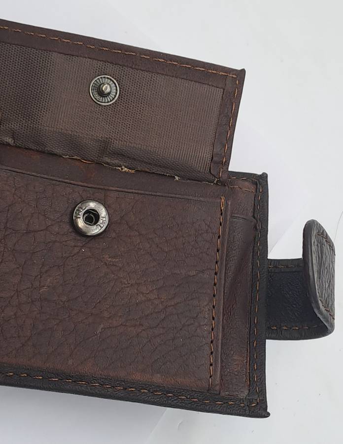 Brown Men's Genuine V.1.H  Leather Wallet -Holds Cards,Licence 0r ID and Change-Unused