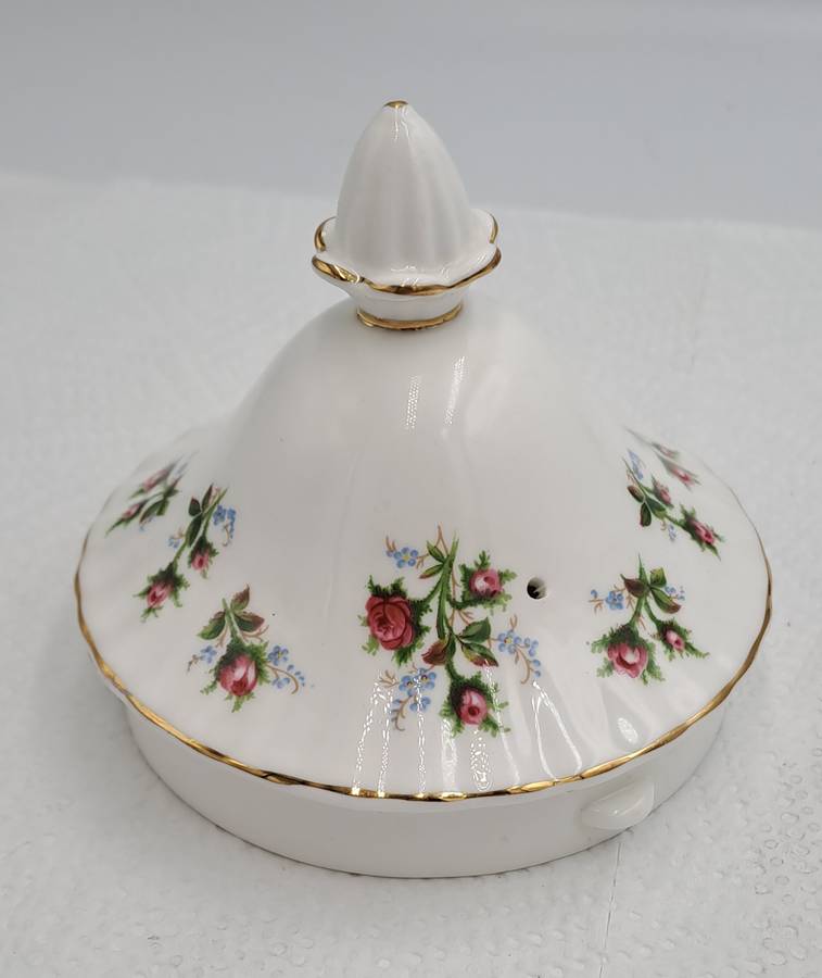 REPLACEMENT -Vintage Royal Albert Winsome LID ONLY for Large Teapot