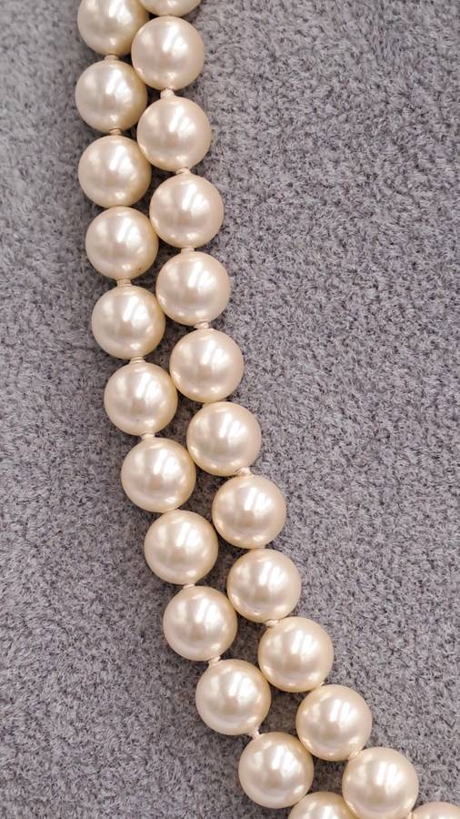 Vintage 84cm Faux? Pearl Necklace with a 14kt Gold Clasp