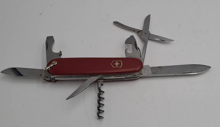 Pre-Owned Vintage Victorinox OFFICIER Army Knife Switzerland-Multitool