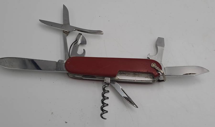 Pre-Owned Vintage Victorinox OFFICIER Army Knife Switzerland-Multitool