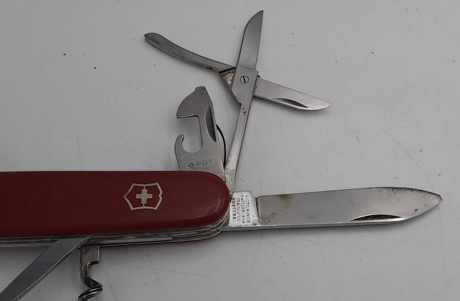 Pre-Owned Vintage Victorinox OFFICIER Army Knife Switzerland-Multitool