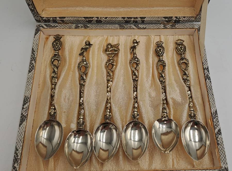 6pc Vintage Italian Demitasse Tea Spoons -Boxed