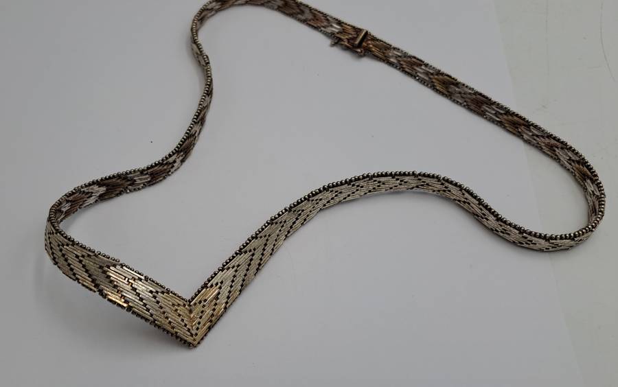 Vintage STERLING SILVER .925 TRI COLOR VERMEIL V NECKLACE Made In  ITALY