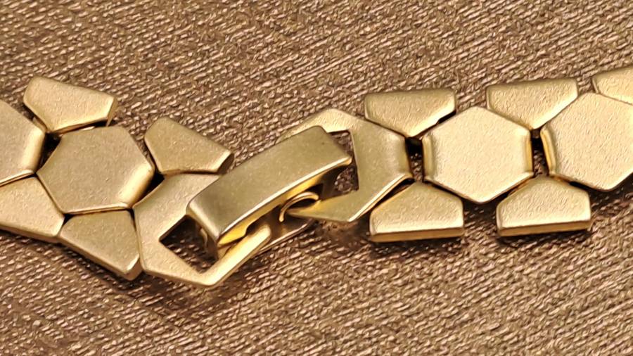 Fashionable Geometric Gold Tone Necklace 46cm