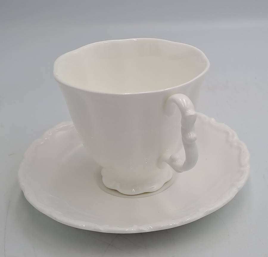 Vintage Royal Albert Gossamer Small Teapot with lid with 2 Duo's