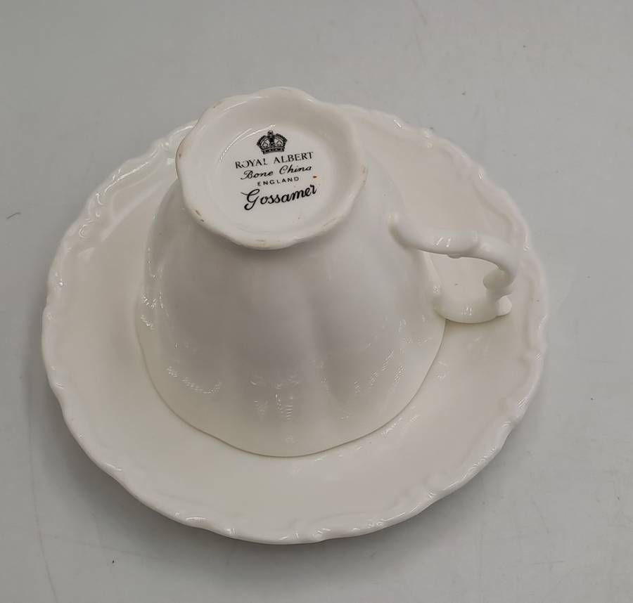 Vintage Royal Albert Gossamer Small Teapot with lid with 2 Duo's