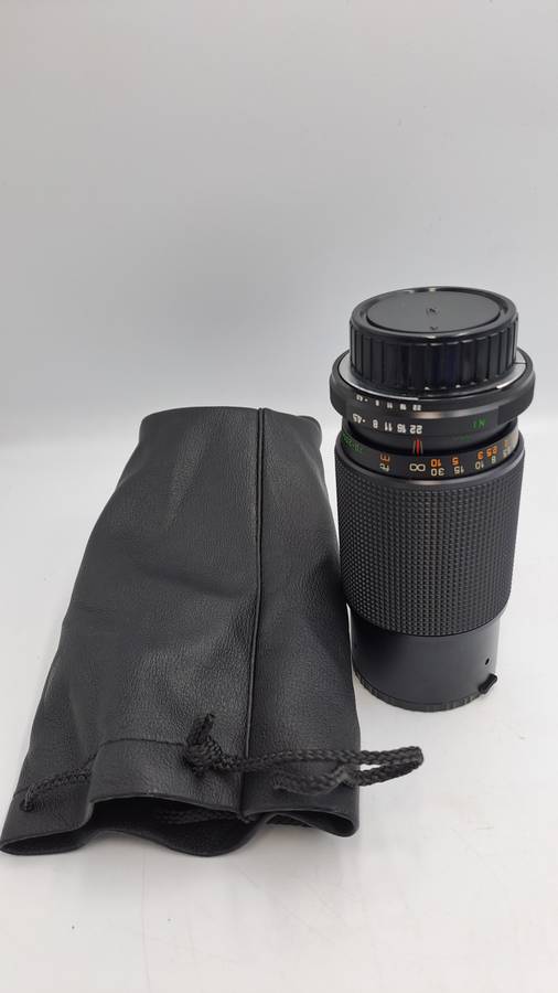 Pre-owned Makinon MC Zoom F70-200m 14,5  - 55mm Auto Focus Lens with bag and caps