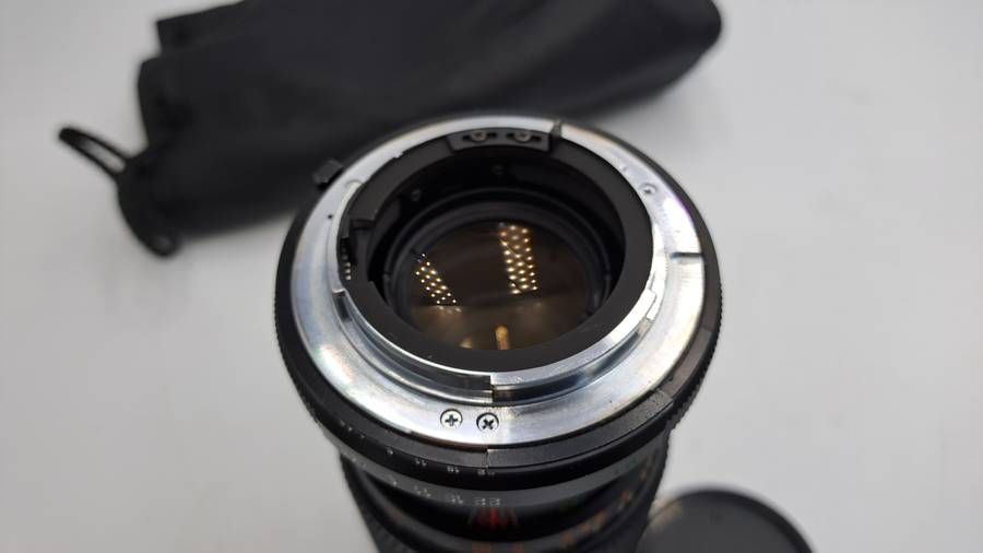 Pre-owned Makinon MC Zoom F70-200m 14,5  - 55mm Auto Focus Lens with bag and caps