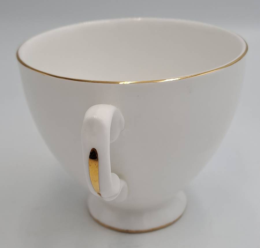 Replacement - Vintage Queen Anne Cup F 37 no 6  Bone China England (3 Available)