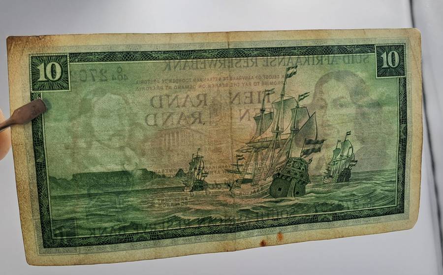 1975-1976 Ten Rand Note -T.W. de Jongh, Watermark van Riebeeck-Afrikaans-English -C/404 270207