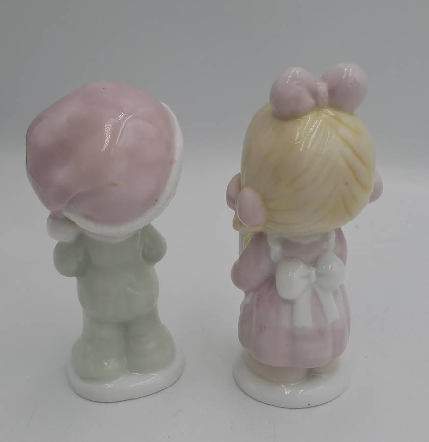 Collectable 1994 Precious Moments PMI Salt & Pepper Shakers-Boy and Girl 10,5cm tall