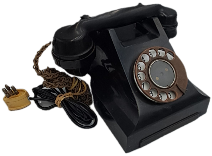 1940-1950'S Bakelite Telephone with cords and plug