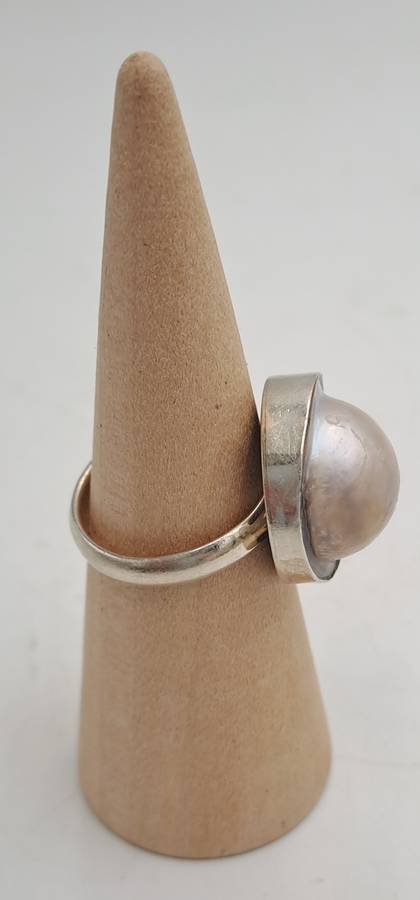 Pre-owned Sterling Silver Pearl ring