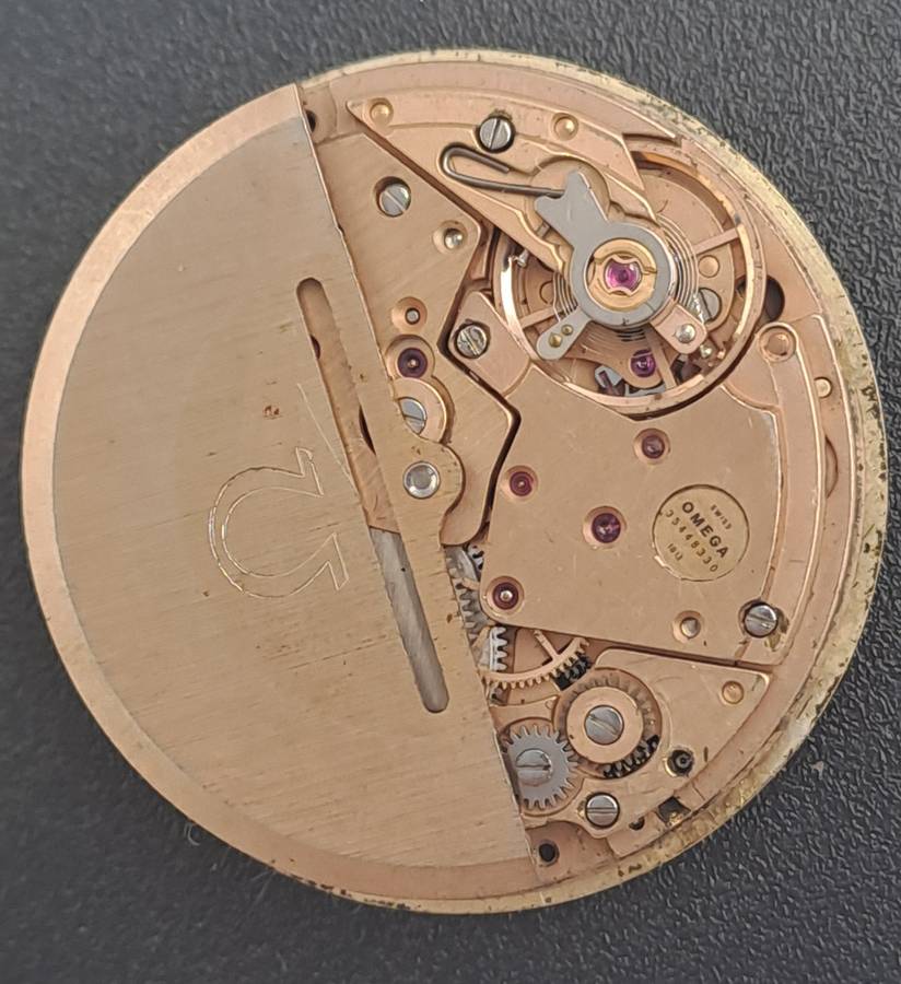 Vintage 1979's Omega Geneve 1012 Automatic Movement-Not working- for spares