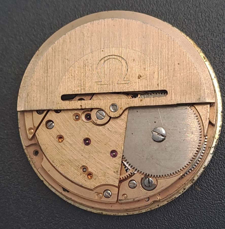 Vintage 1979's Omega Geneve 1012 Automatic Movement-Not working- for spares
