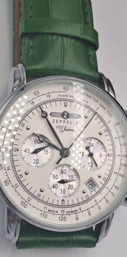 Un-Used Men's Zeppelin 100 Jahre Quartz Chronograph watch with green Leather strap