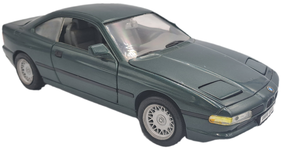 Die cast ROAD TOUGH No.92028 BMW 850i Scale 1/18- No BOX