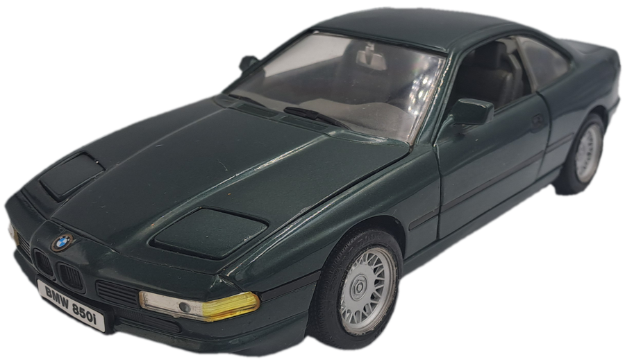 Die cast ROAD TOUGH No.92028 BMW 850i Scale 1/18- No BOX