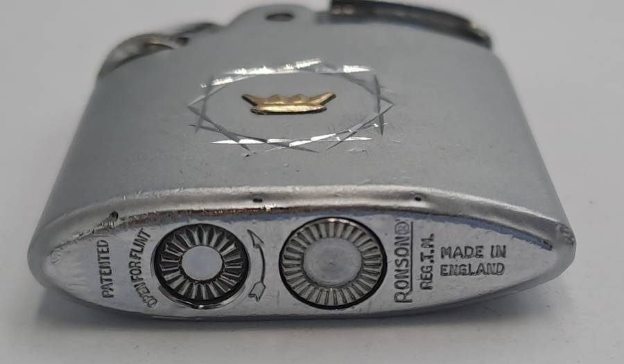 Vintage Ronson Lighter Made in England -Need a service
