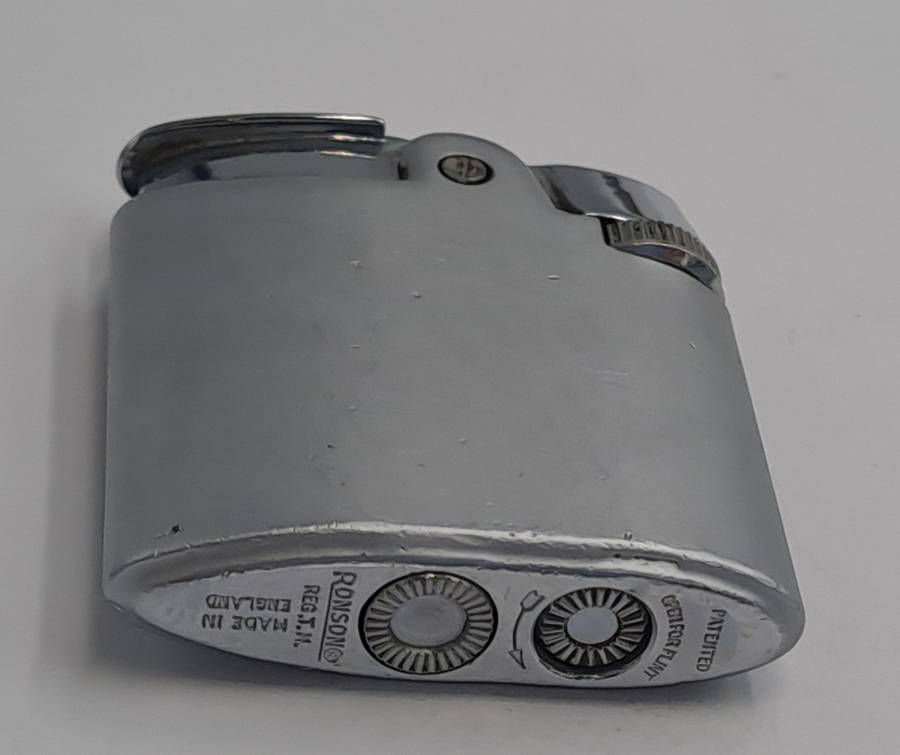 Vintage Ronson Lighter Made in England -Need a service