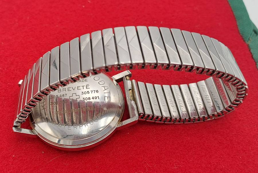 Vintage Swiss Made Roamer Rotodate Mechanical Watch -Working- Boxed