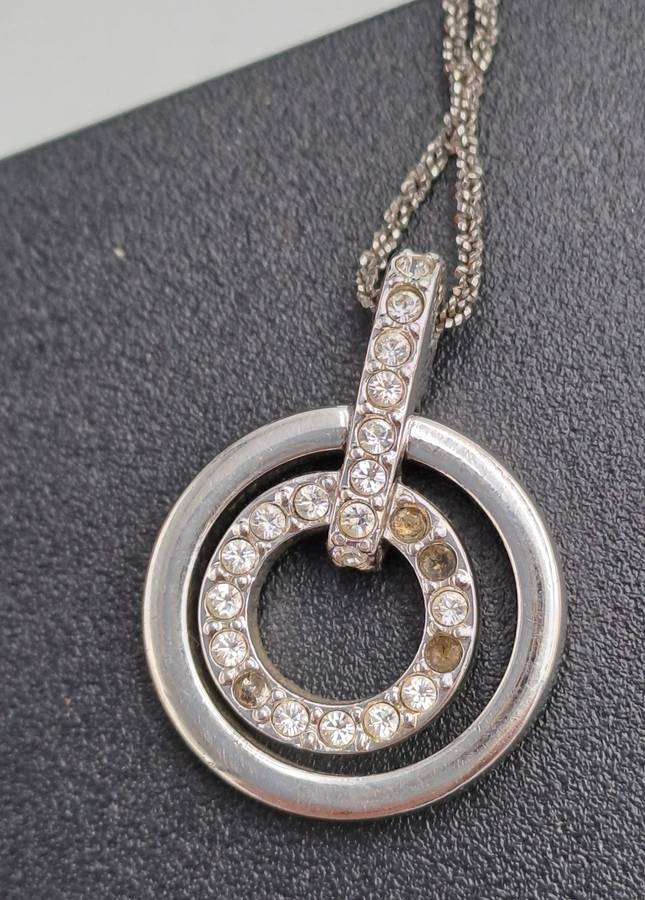 Swarovski Crystal Pendant with 80cm Sterling silver Chain