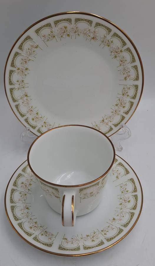 18pc Vintage 1970's Noritake  2301 SONIA (6 Tea Trio's)Gold Trim - Unused ..still in Box -Japan