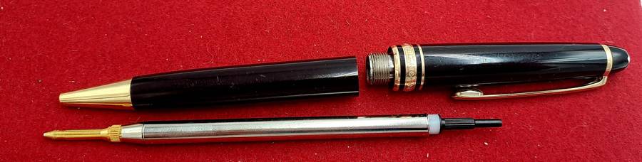 Pre-Owned Montblanc Meisterstück Gold-Coated Ballpoint Pen-SN EH2355967 -Ink is Dry -No Box