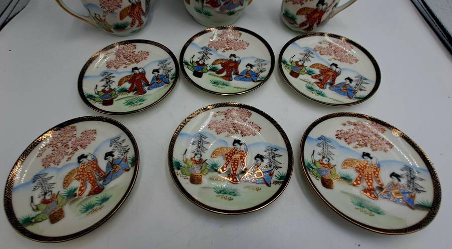 17pc Vintage SOKO China Lithopane moriage geisha  -Fine Porcelain Teaset Hand Painted - Japan