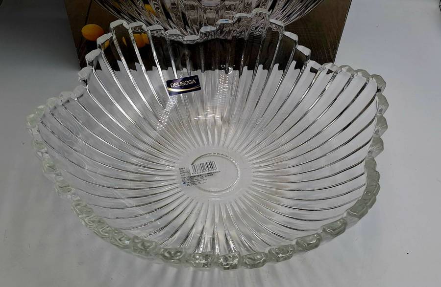 Vintage Delisoga Crystal Glass Fruit Bowl Clear -Unused still in Box