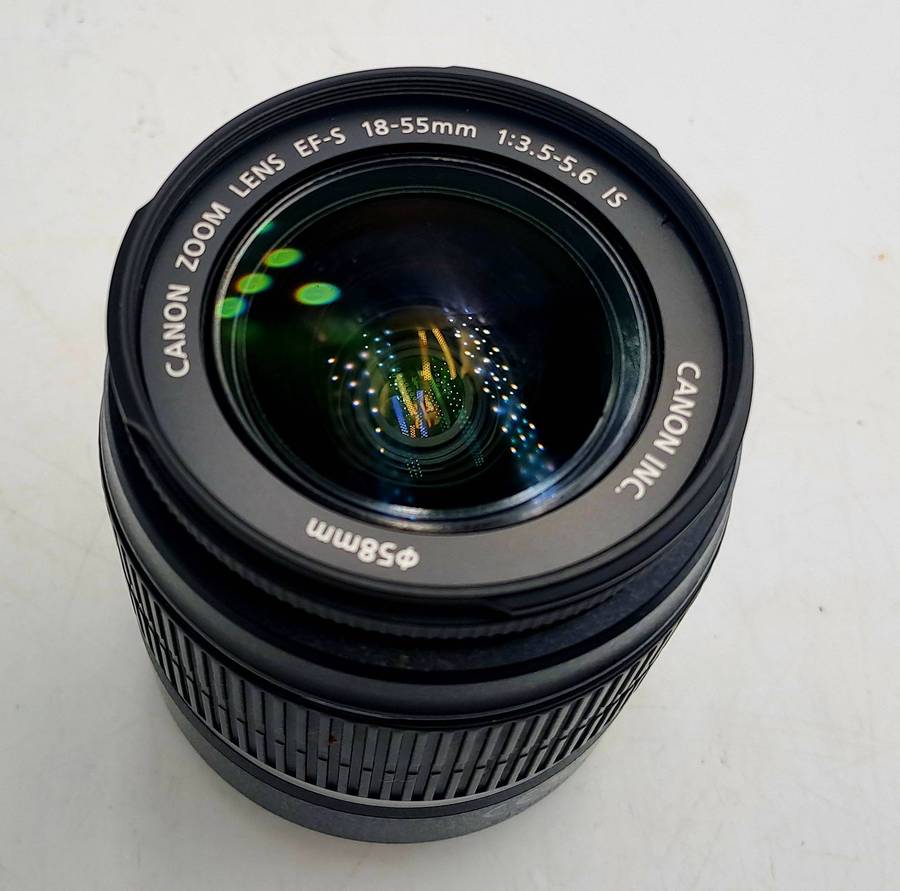 Pre-owned Canon EOS 600D Camera Combo with 55-250mm Zoom and 18-55mm Lenses