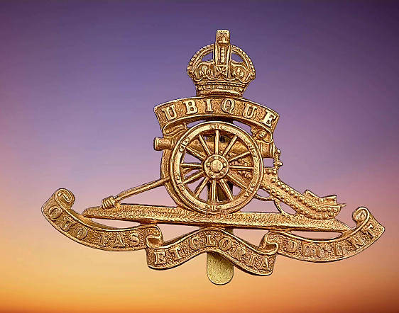WWI-WWII ROYAL ARTILLERY Cap Badge