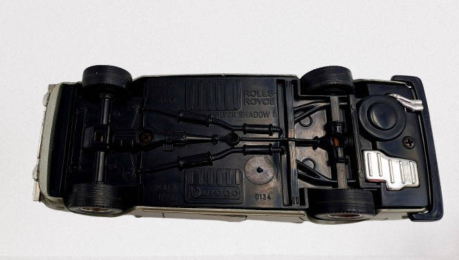 Rolls Royce Silver Shadow Burago No. 0134 1:24 Scale -Made in ITALY-No Box