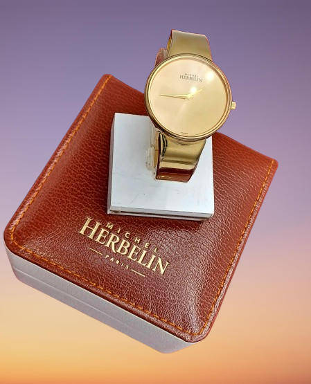 Pre-owned Ladies Michel Herbelin Paris rolled gold watch in Box with Booklet used condition