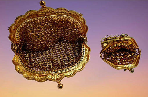 2 Vintage Chainmail Small Coin Purses Gold Tone, Victorian era, Filigree, Ornate