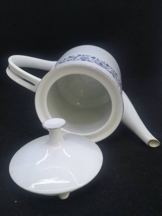 Noritake tea pot - Royal blue - Nippon Toki Kaisha Japan